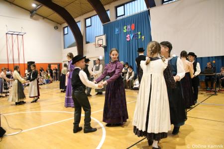 Otroci Osnovne šole Marije Vere Mi smo svet, mi smo otroci (43)